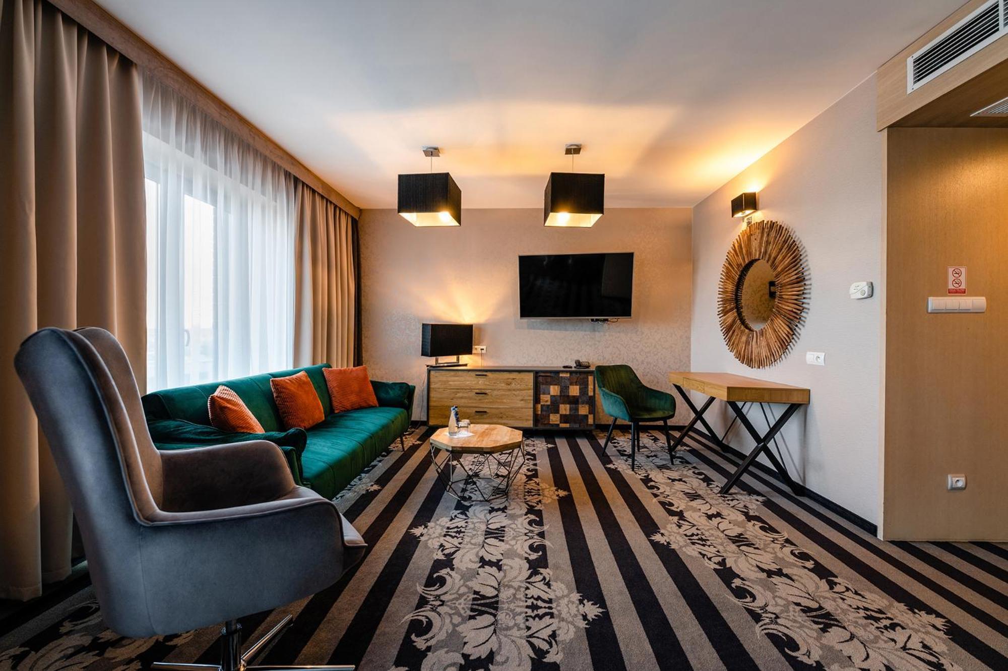 Hotel Alhar Lubliniec Zewnętrze zdjęcie