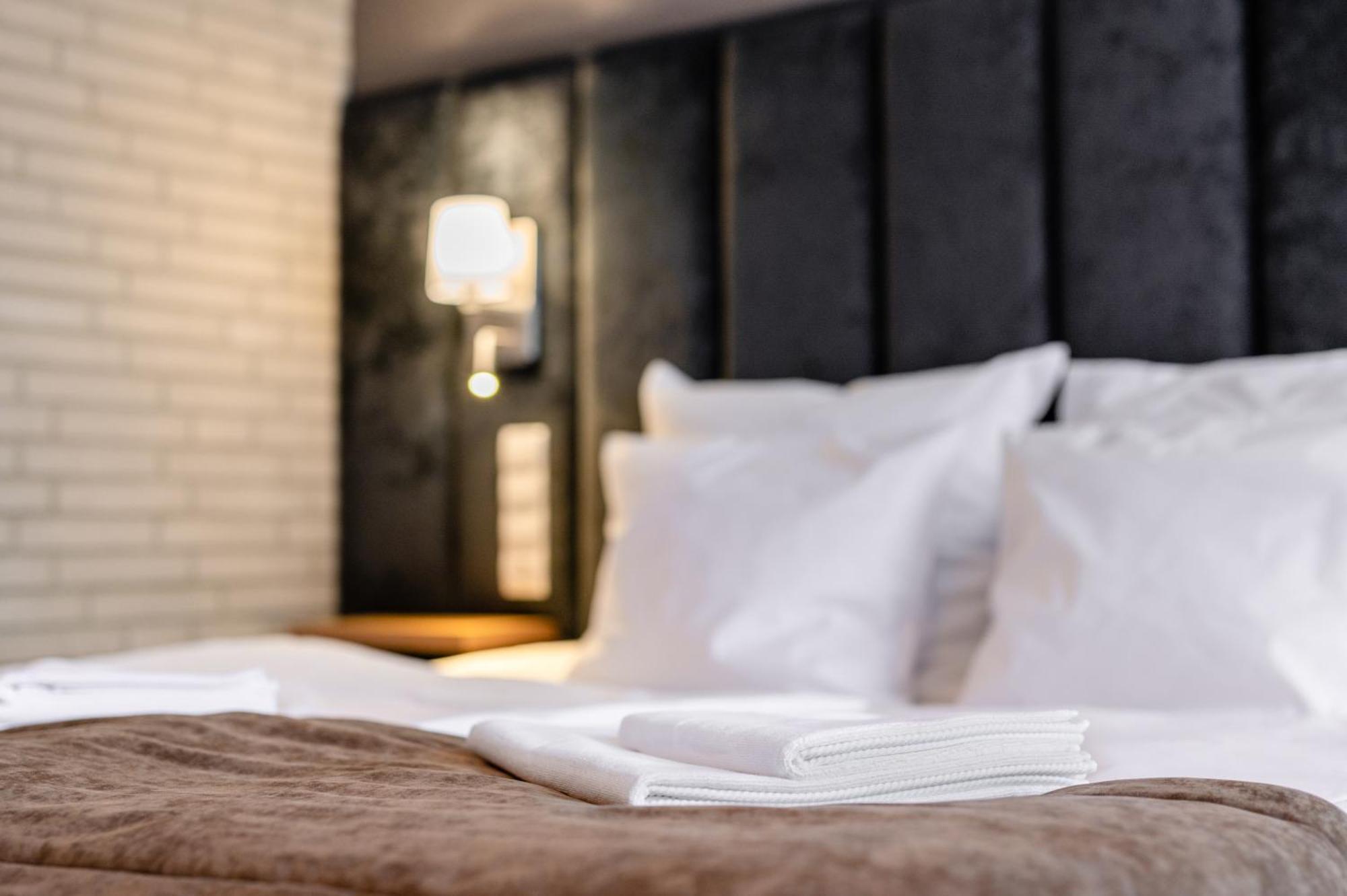 Hotel Alhar Lubliniec Zewnętrze zdjęcie